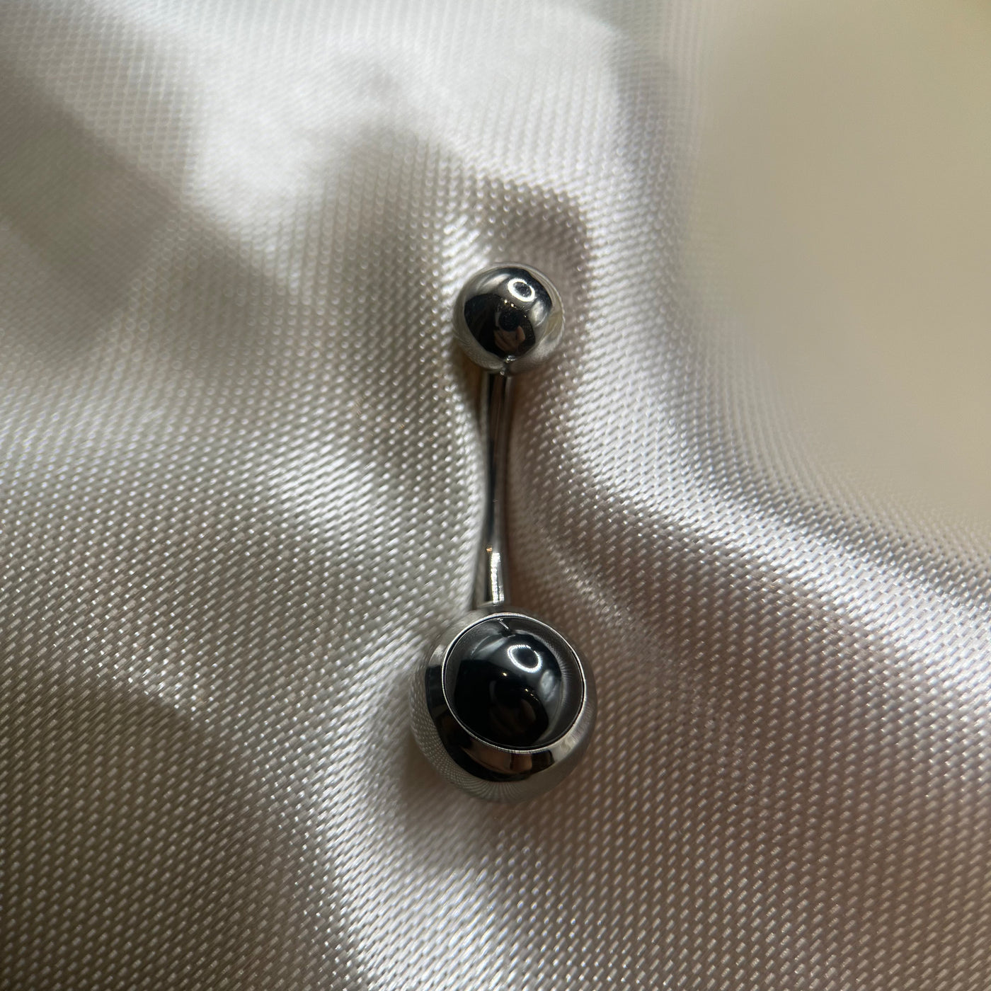 Navel ematite